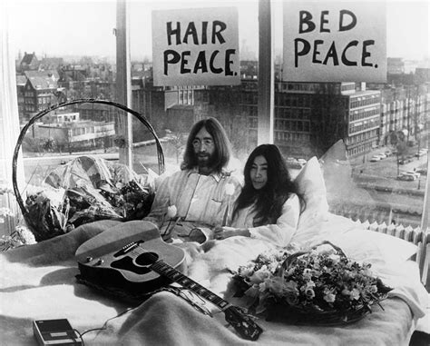 naked john lennon|Why John Lennon and Yoko Ono Posed Naked For an Album Cover